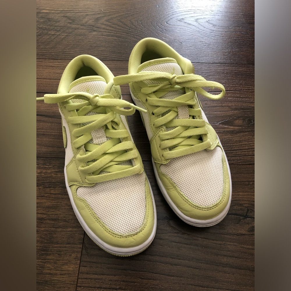 Nike Air Jordan Lime Green and White Athletic Sneakers Size 7